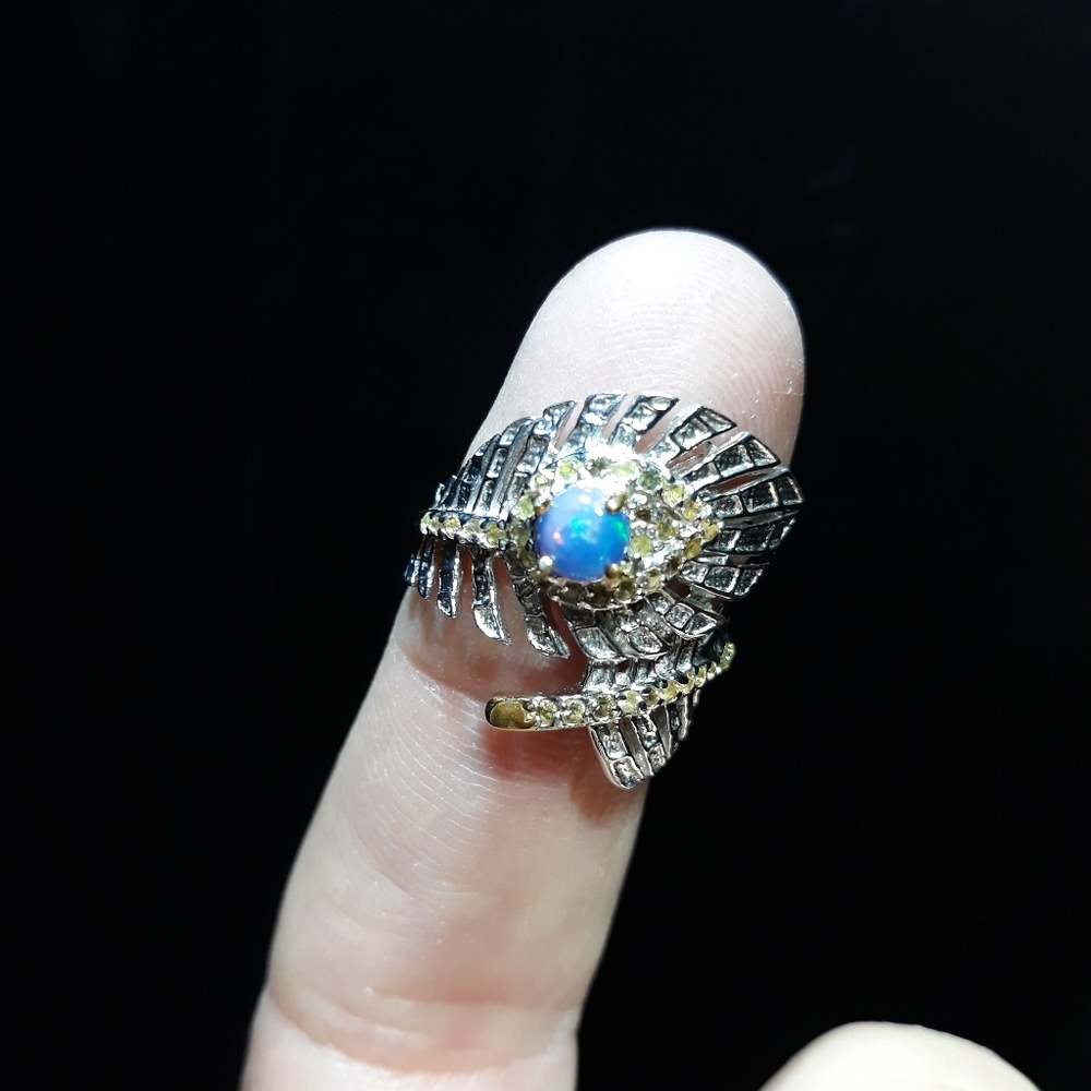 Feather Ring with Natural Gemstones K10